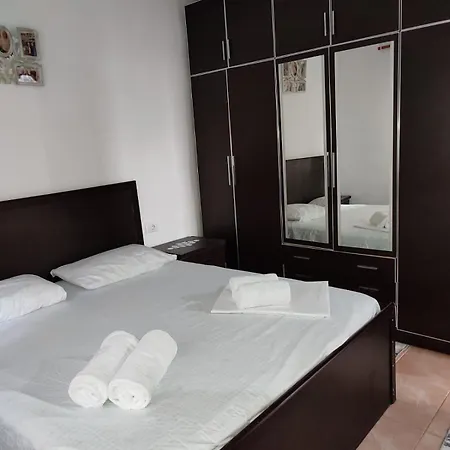 Apartment Eloid Berat