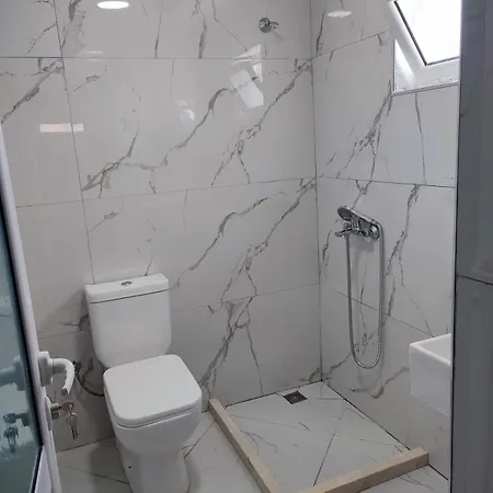 Eloid Apartamento Berat